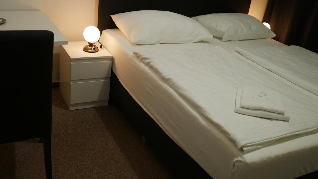 Hotel Bily Konicek Trebon Ngoại thất bức ảnh