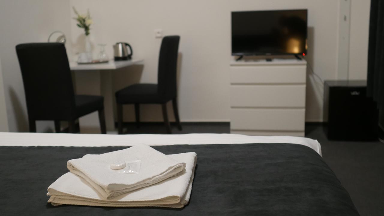 Hotel Bily Konicek Trebon Ngoại thất bức ảnh